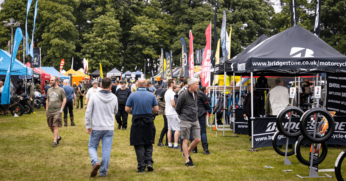 exhibitors-23