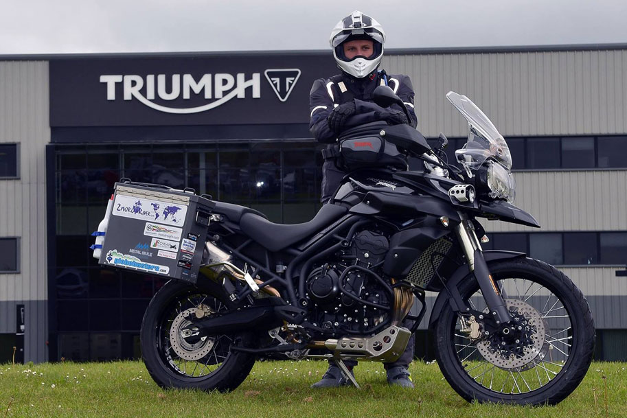 Rhys collected his Triumph Tiger 800XC before heading to the Ace Cafe
